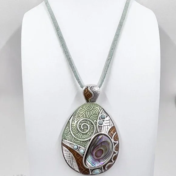 πHPπ Lia Sophia Abstract Enameled Abalone Silver Tone Pendant 16β Necklace - Picture 3 of 7